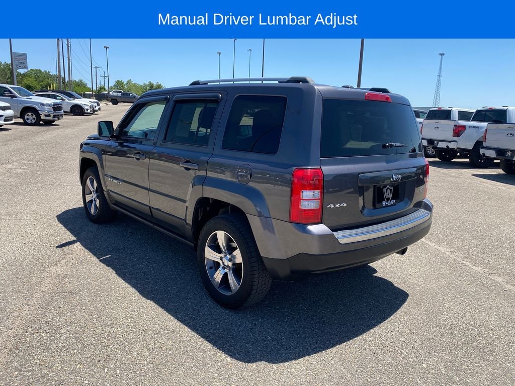 2017 Jeep Patriot — interior view