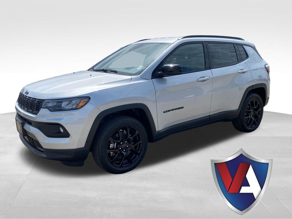 2026 Jeep Compass COMPASS LATITUDE ALTITUDE 4X4 in Silver Zynith Metallic Clear-Coat Exterior Paint — front three-quarter view